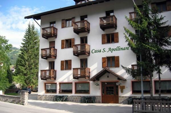 מלון פלקאדה Casa Alpina Sant'Apollinare מראה חיצוני תמונה