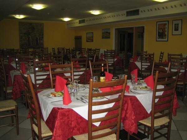מלון פלקאדה Casa Alpina Sant'Apollinare מראה חיצוני תמונה